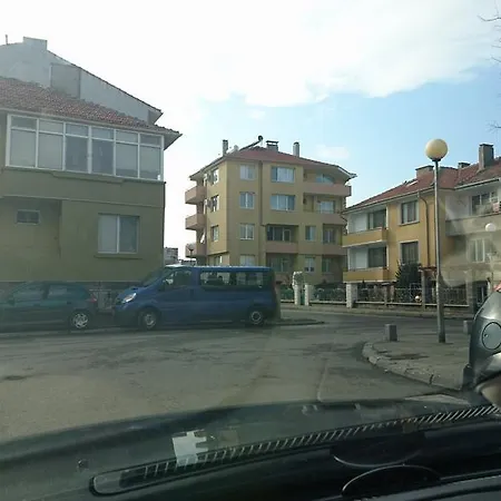 House Ogledalovi Vendégház Pomorie