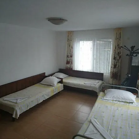 House Ogledalovi Vendégház Pomorie