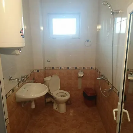 House Ogledalovi * Pomorie