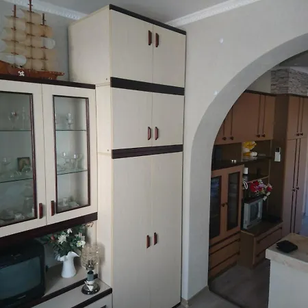 House Ogledalovi Vendégház *